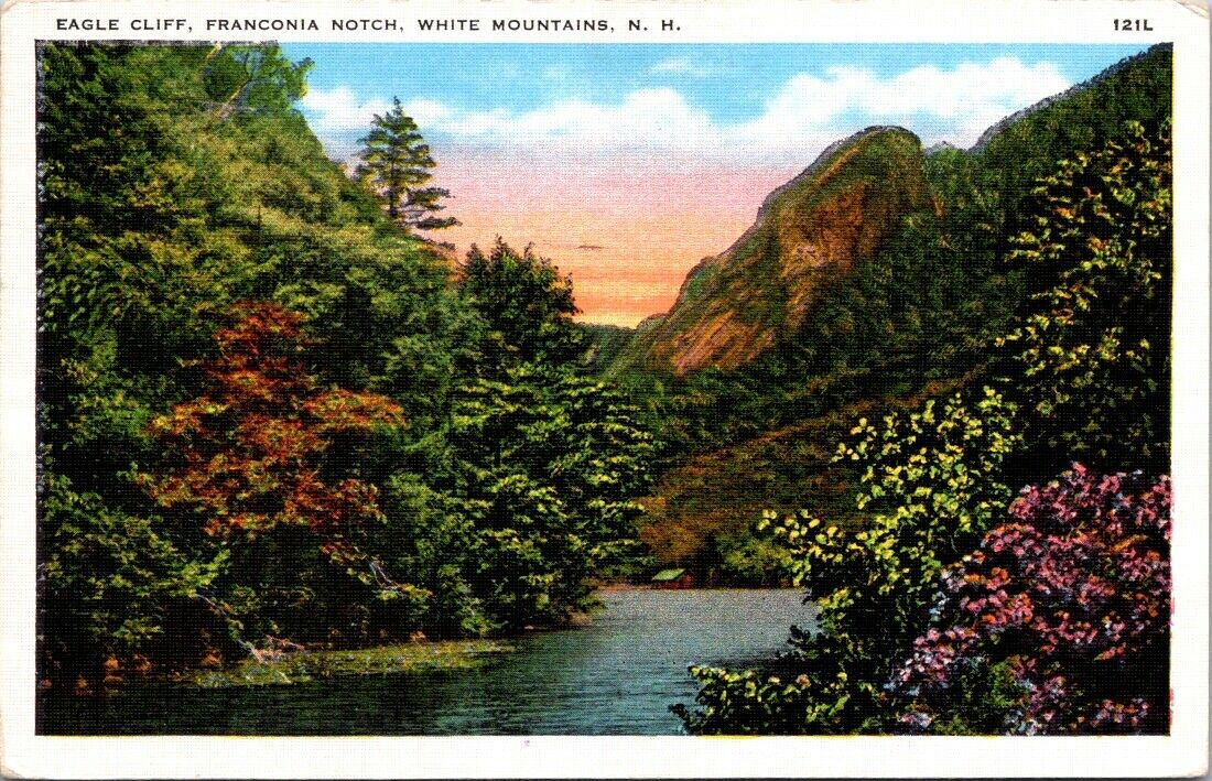 Postcard Divided Back Posted 1958 Eagle Cliff 4c Canada Stamp