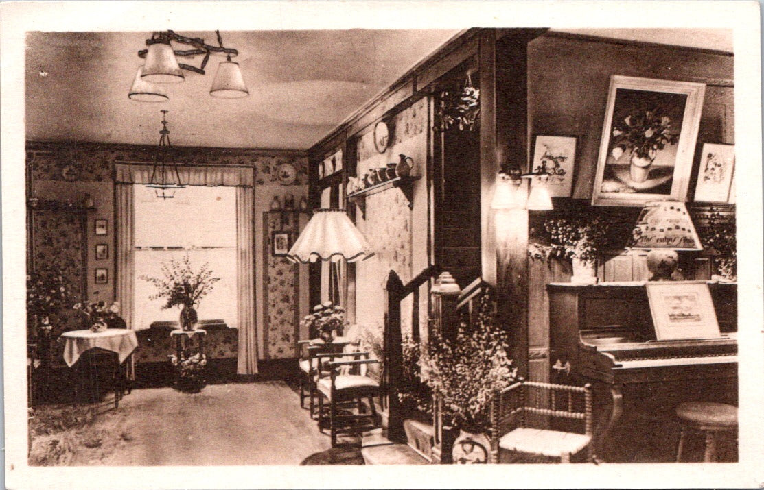 Vintage Postcard The Hall Les Pléiades Barbizon France Unposted