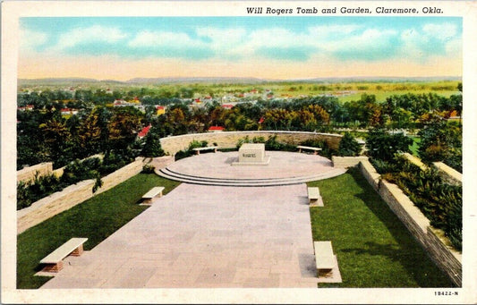 Postcard Post Card Will Rodgers Garden & Tomb Ohio Unposted