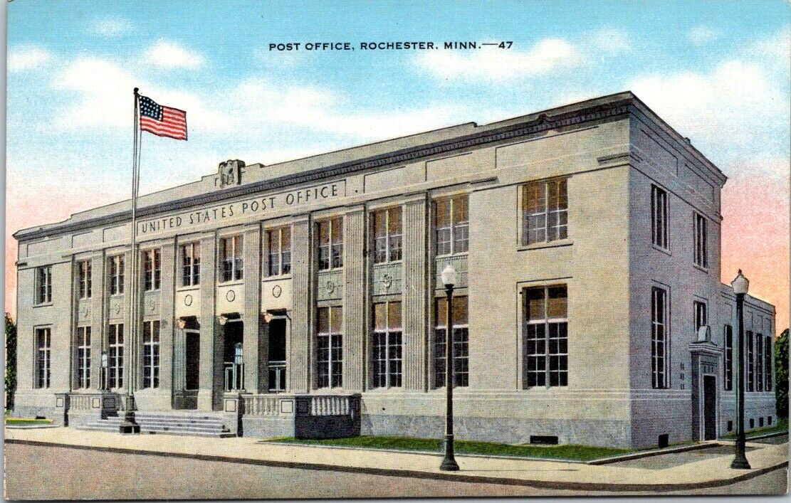 Postcard Post Card Rochester Minnesota Post Office Unposted