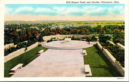 Postcard Post Card Claremore Ohio Will Rodgers Tomb