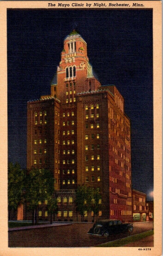 Postcard Post Card Mayo Clinic @ Night Rochester Minnesota Unposted