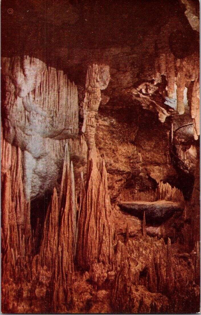 VTG Postcard The Beautiful Caverns Of Lurray Virginia Saracen's Tent Unposted