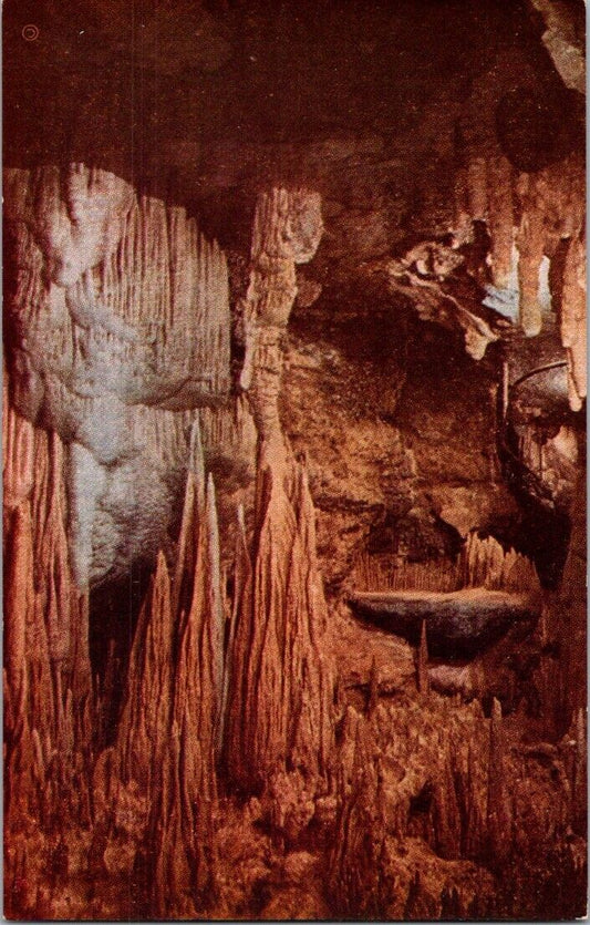 VTG Postcard The Beautiful Caverns Of Lurray Virginia Saracen's Tent Unposted