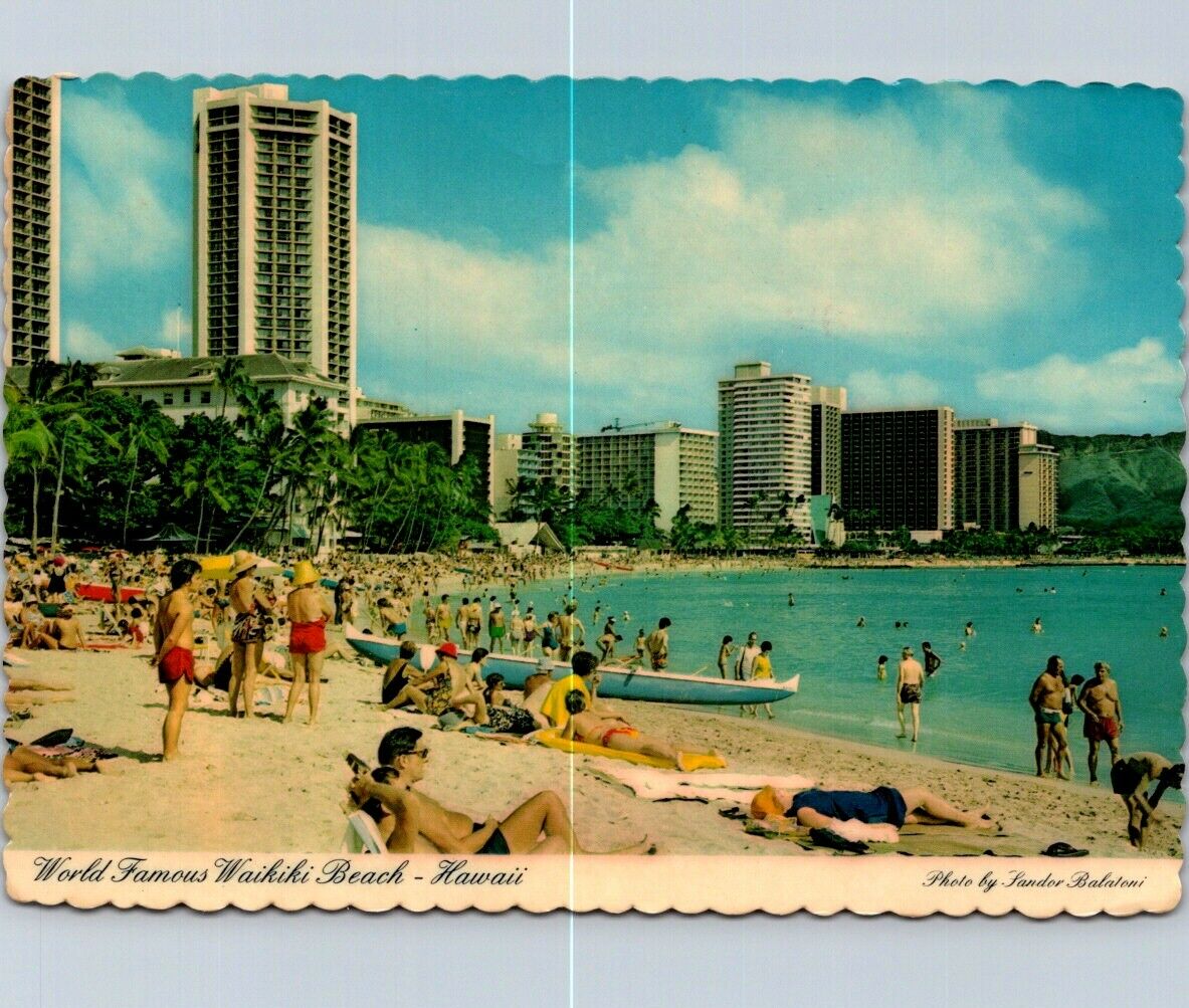 Vintage Postcard World Famous Waikiki Beach Hawaii Surf Sand Hotel Panorama