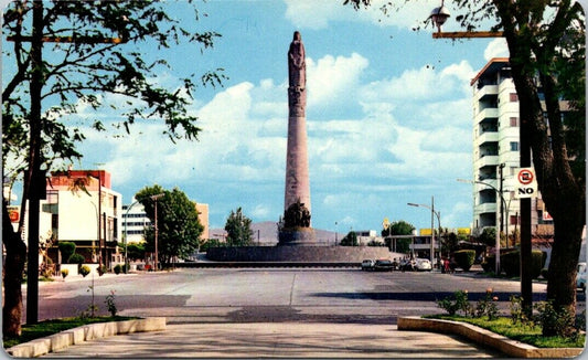 Vintage Postcard Heroes Children Monument Guadalajara Jalisco Mexico Unposted