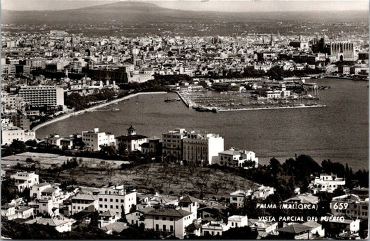 VTG Postcard Palma Mallorca Vista Parcial Del Puerto Barcelona Spain Unposted