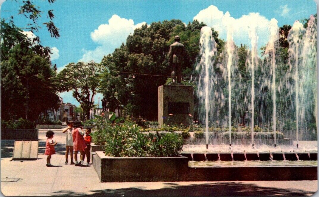 Vintage Postcard In The Revolution Park Guadalajara Jalisco Mexico Unposted