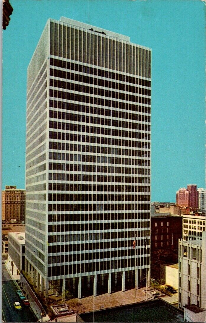 Vintage Postcard New First National Bank Building Memphis Tennessee Unposted