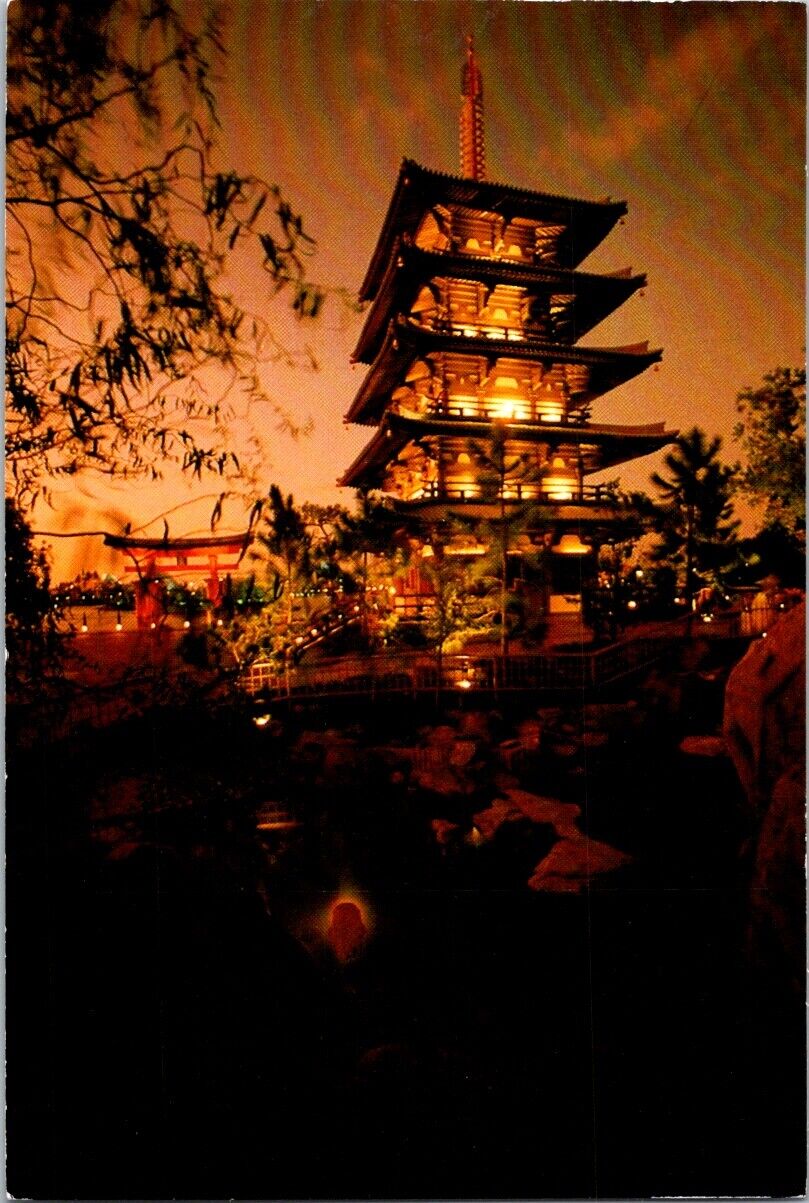 Vintage Postcard Pagoda Rises On Sculpted Gardens Japan World Showcase Unposted