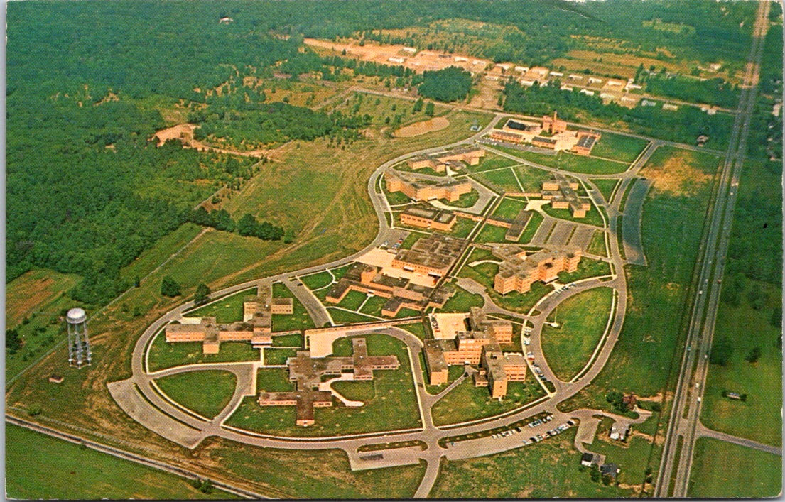 Vintage Postcard Veterans Administration Hospital Brecksville Ohio Posted 1965