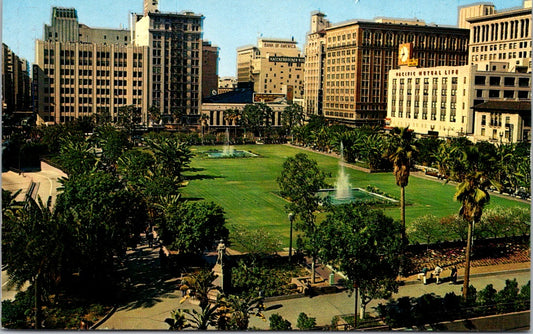 Vintage Postcard Pershing Square Los Angeles California United States Unposted