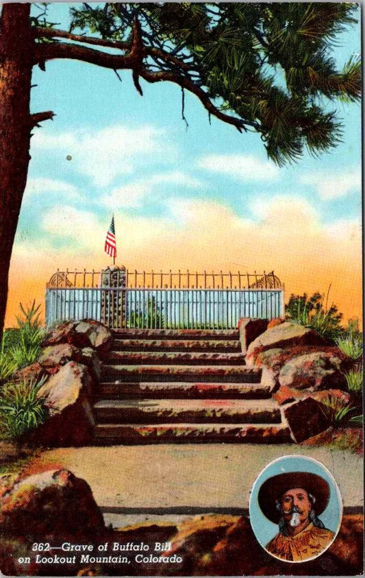 Vintage Postcard Grave Of Buffalo Bill On Lookout Mountain Colorado Unposted