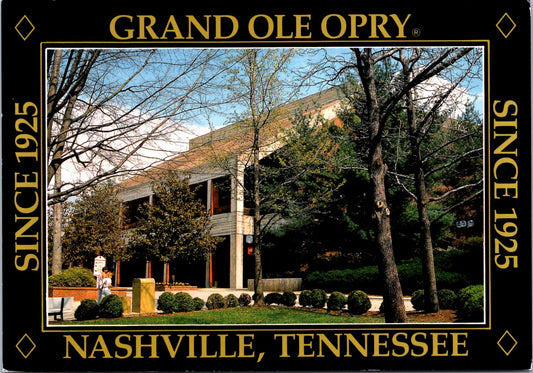 Vintage Postcard Grand Ole Opre Nashville Tennessee Since 1925 United States