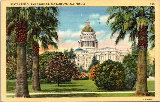 Vintage Postcard State Capitol And Grounds Sacramento California United States