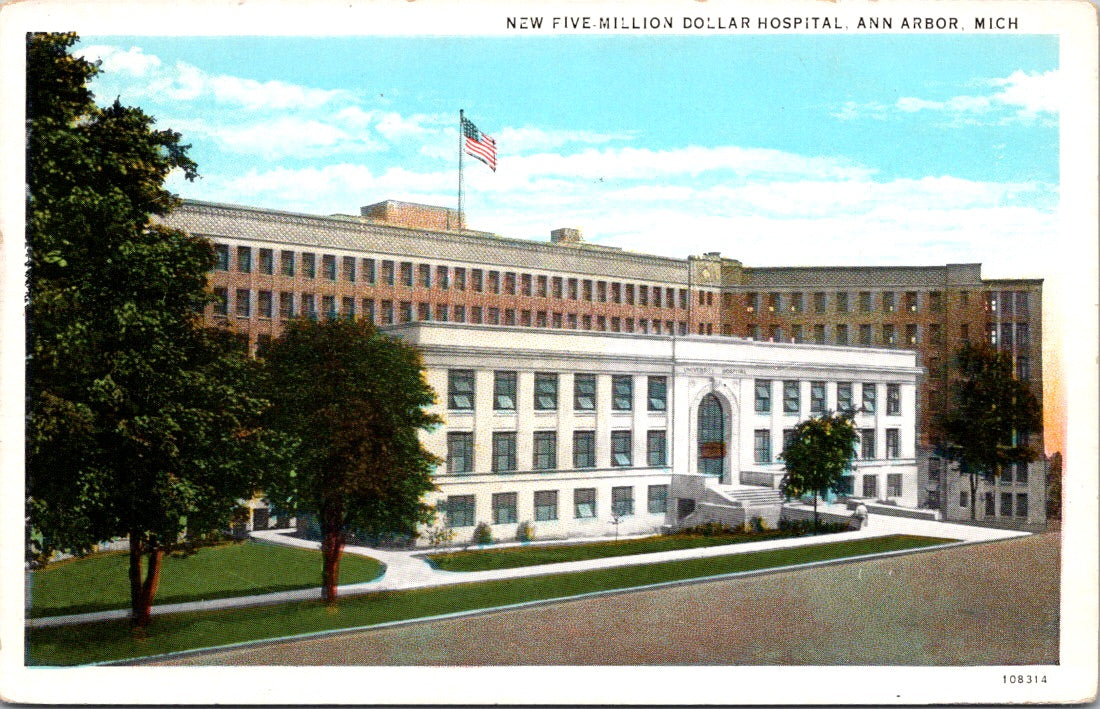 Vintage Postcard New Five Million Dollar Hospital Ann Harbor Michigan Unposted