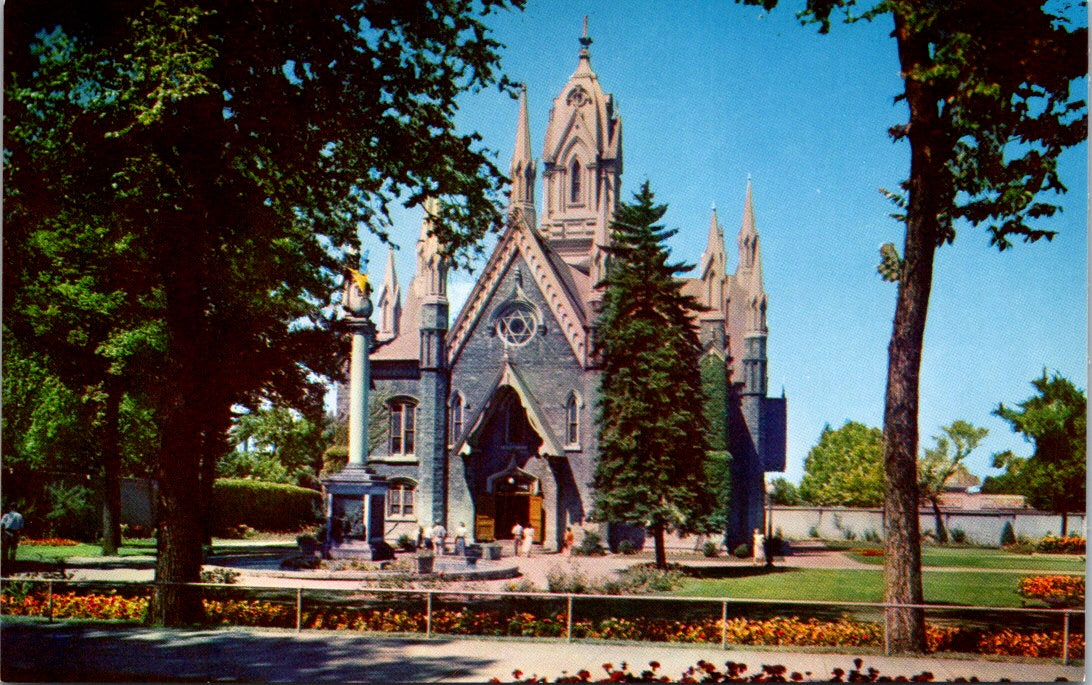 Vintage Postcard Assembly Hall Temple Square Salk Lake City Utah United States