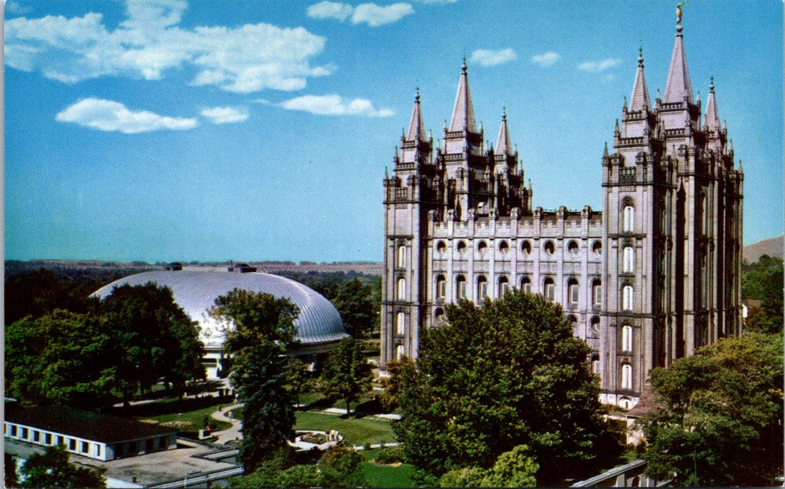 Vintage Postcard The Temple Square Salk Lake City Utah United States Unposted