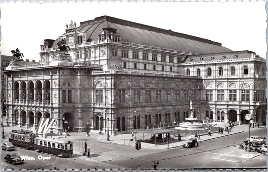 Vintage Postcard The Vienna Opera House Austria Unposted