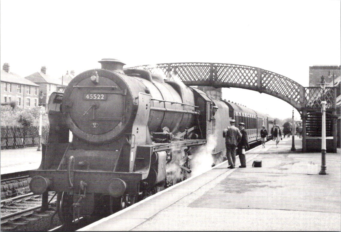 Vintage Postcard Patriot Class Loco No. 45522 Prestatyn With Train For Carlisle