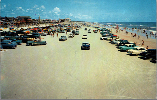 Vintage Postcard The World Famous Daytona Beach Florida United States Unposted