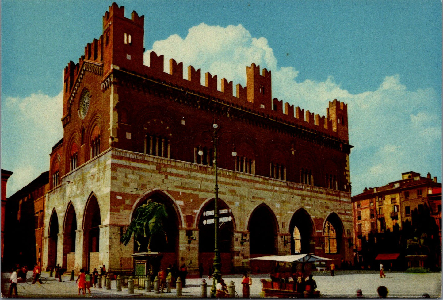 Vintage Postcard Gottico The Municipal Building Piacenza Italy Unposted