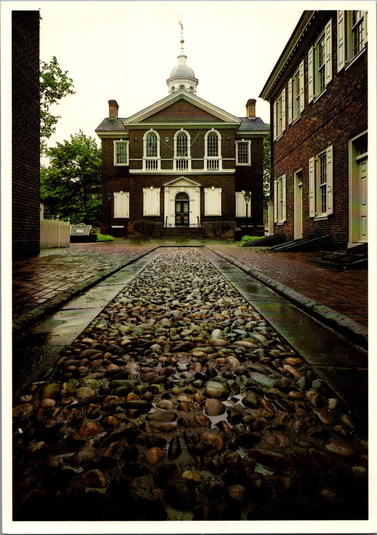 Vintage Postcard Carpenter's Court Independence National Historical Park