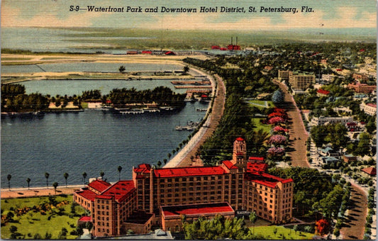 VTG Postcard Waterfront Park And Downtown Hotel District St. Petersburg Florida