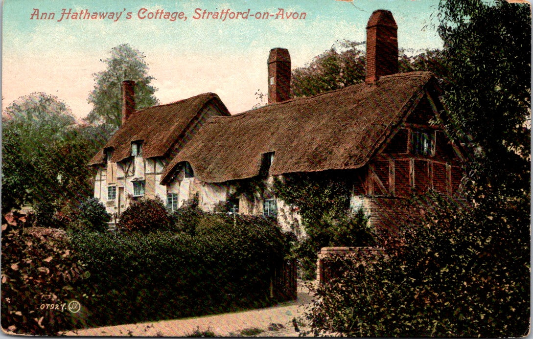 Vintage Postcard Anne Hathaway's Cottage Stratford On Avon United Kingdom