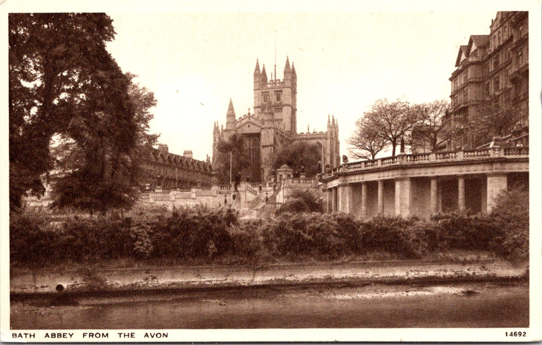 Postcard Vintage Abbey From The Avon Bathwick Bath Somerset England Unposted