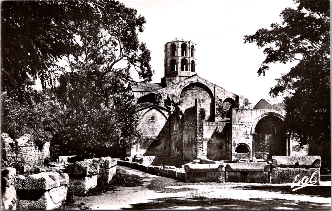 Postcard Vintage Historical The Alyscamps Saint Honorat Church Arles France