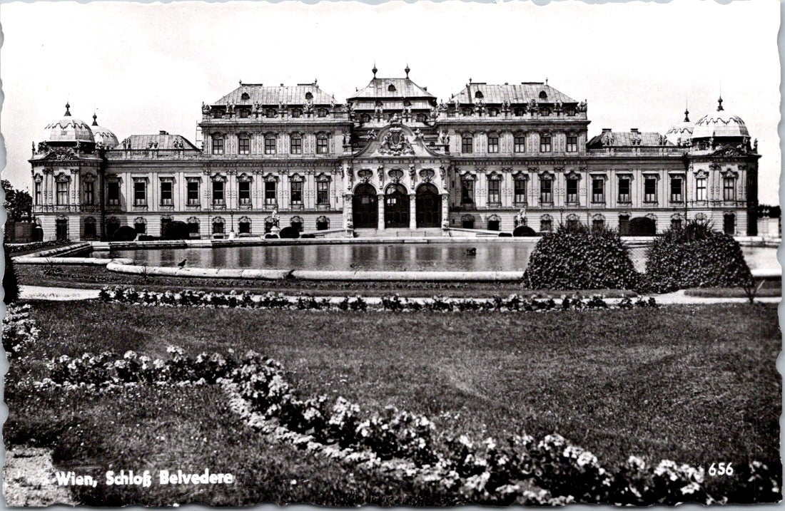 Vintage Postcard Entrance Facade Belvedere Castle Vienna Austria Unposted