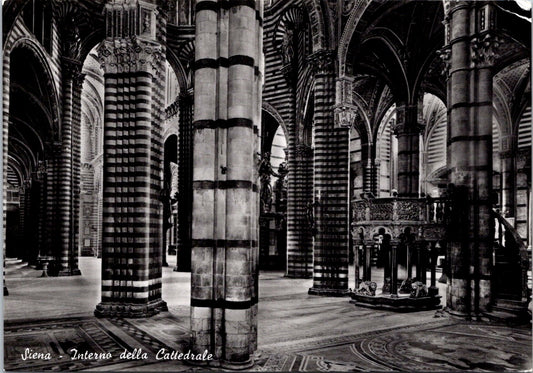 Vintage Postcard The Interior Of The Cathedral Siena Italy Unposted