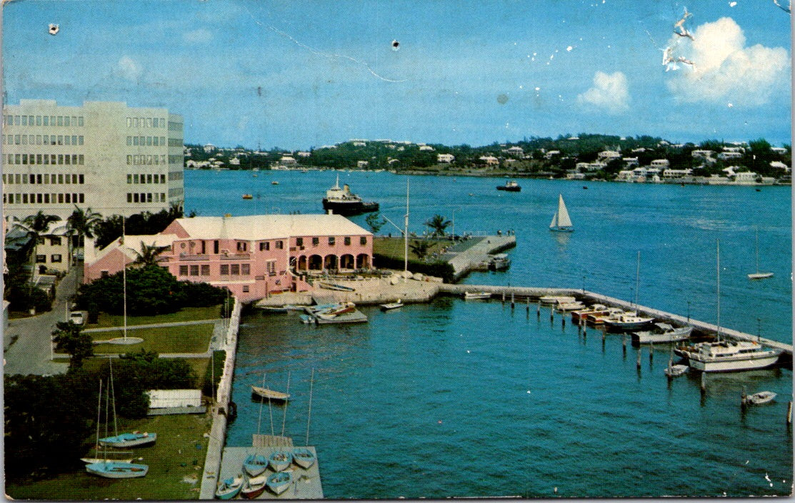 Vintage Postcard The Royal Bermuda Yacth Club Hamilton Harbour Posted 1971