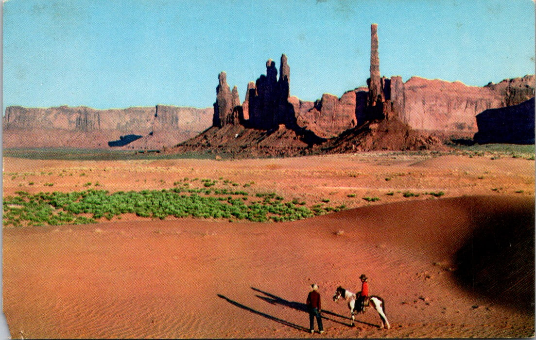 Vintage Postcard Strange And Beautiful Monument Valley Arizona And Utah Unposted