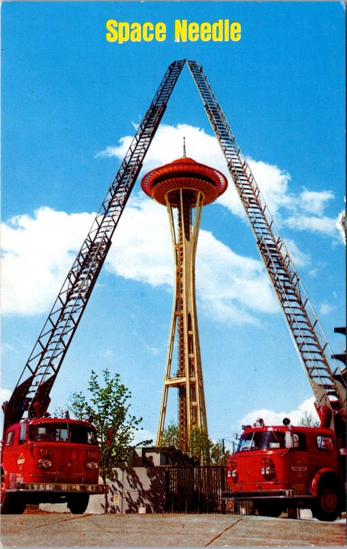 Vintage Postcard The Space Needle Tower Seattle Center Washington Unposted