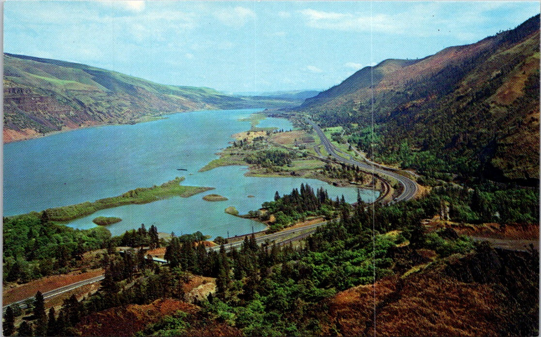 Vintage Postcard Columbia River Gorge National Scenic Area Oregon Unposted