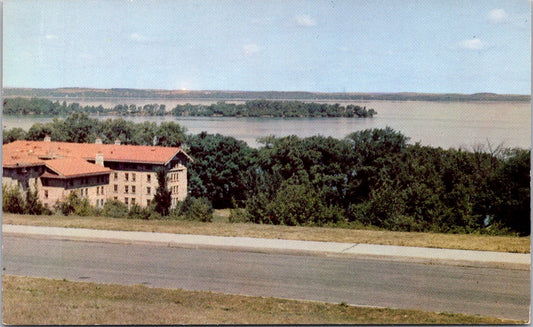 Vintage Postcard Picnic Point Lake Mendota Madison Wisconsin Unposted