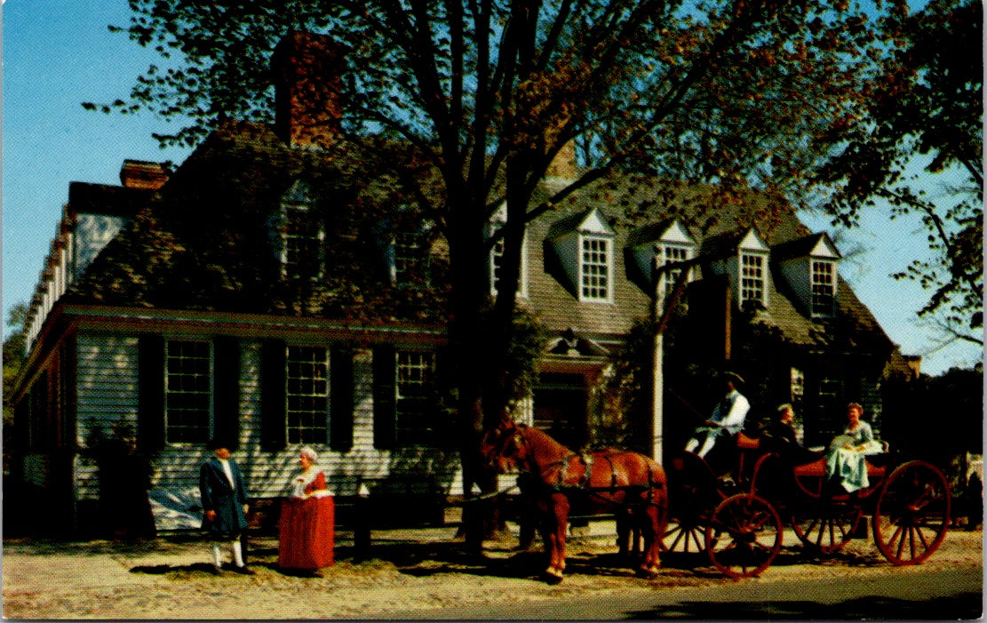 Vintage Postcard The Raleigh Tavern Williamsburg Virginia United States Unposted