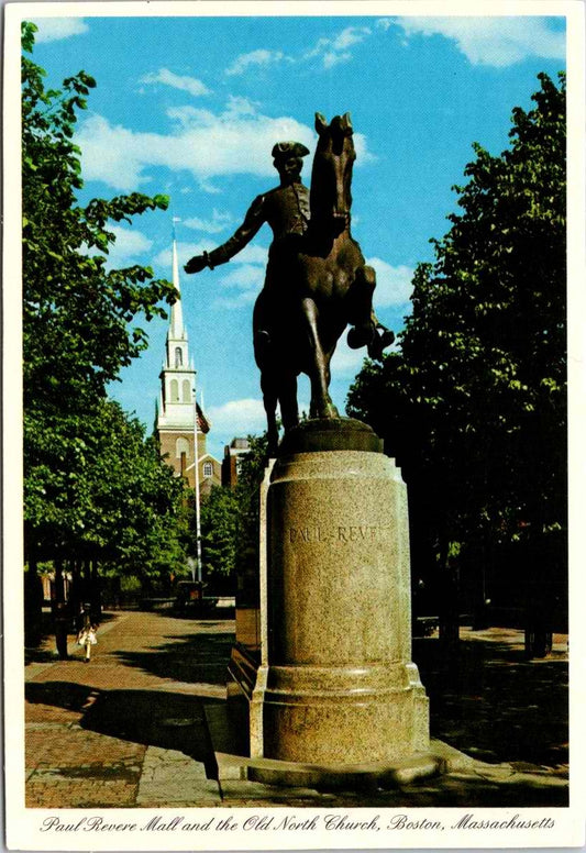 Vintage Postcard Statue Of Paul Revere Mall And Old North Church Boston Unposted