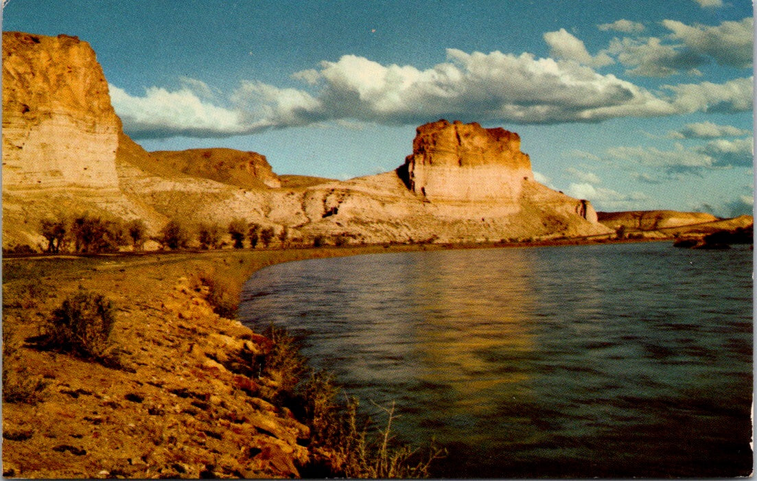 Vintage Postcard The Green River Near Green River Wyoming United States Unposted