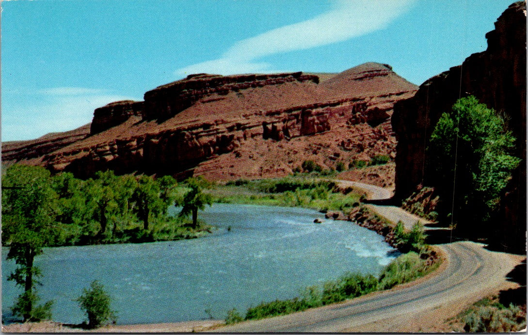 Vintage Postcard Red Canyon Between Dubois And Lander Wyoming Unposted