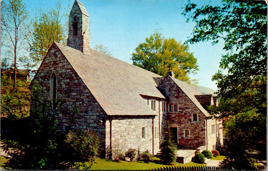 Vintage Postcard The First Methodist Church Gatlinburg Tennessee Posted 1955