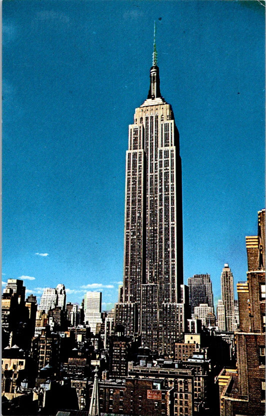 Vintage Postcard Empire State Building Manhattan New York New York Unposted