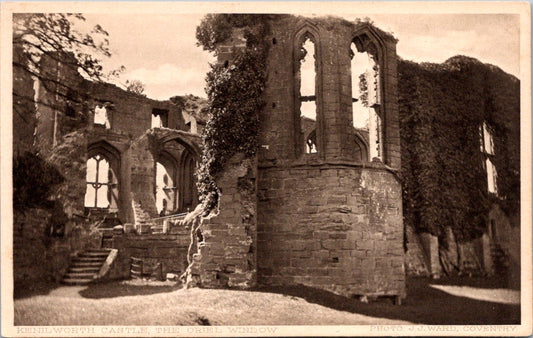 Old Vintage Postcard Kenilworth Castle The Oriel Window England Unposted