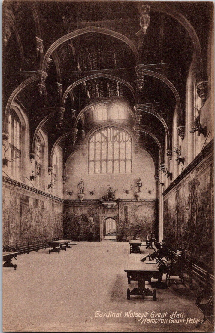 Vintage Postcard Cardinal Wolsey Great Hall Hampton Court Palace England