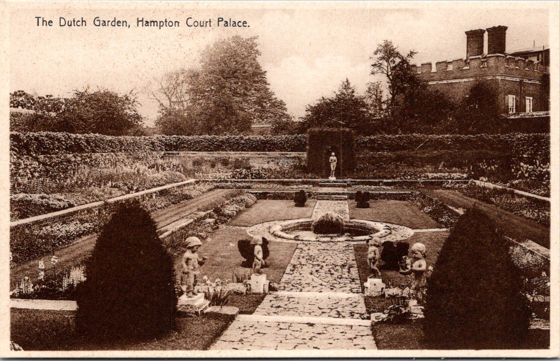 Vintage Postcard The Dutch Garden Front Hampton Court Palace England Unposted