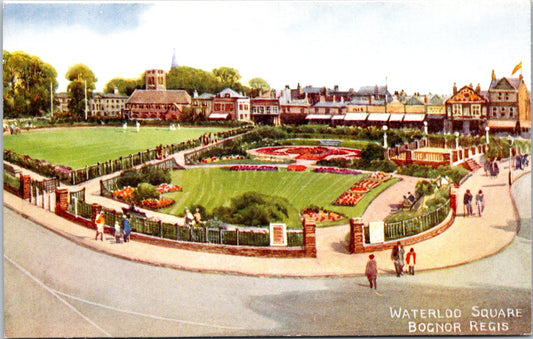 Vintage Postcard The Waterloo Square Bognor Regis United Kingdom Unposted