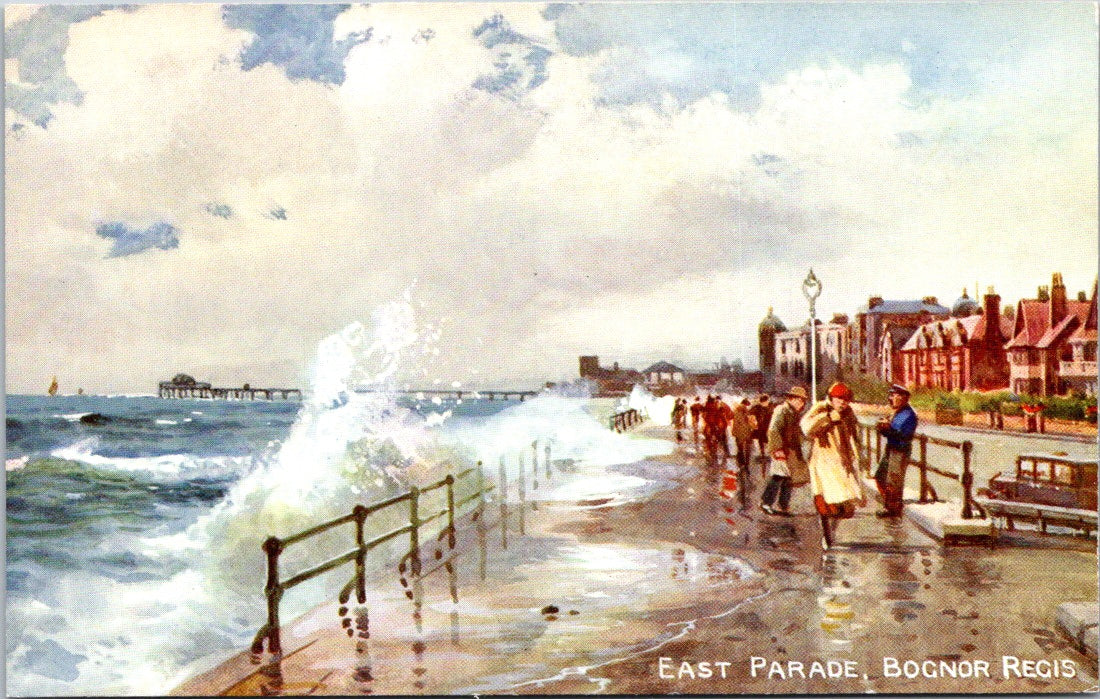 Vintage Postcard East Parade Bognor Regis England United Kingdom Unposted