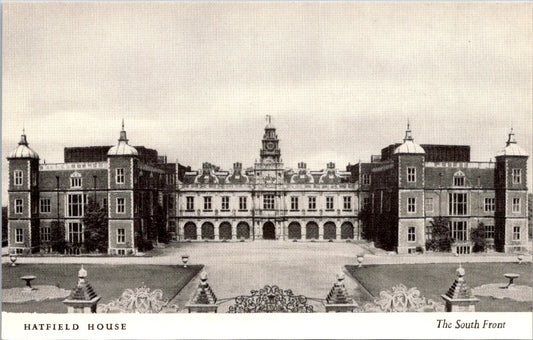 Vintage Postcard The South Front Hatfield House Hertfordshire England Unposted